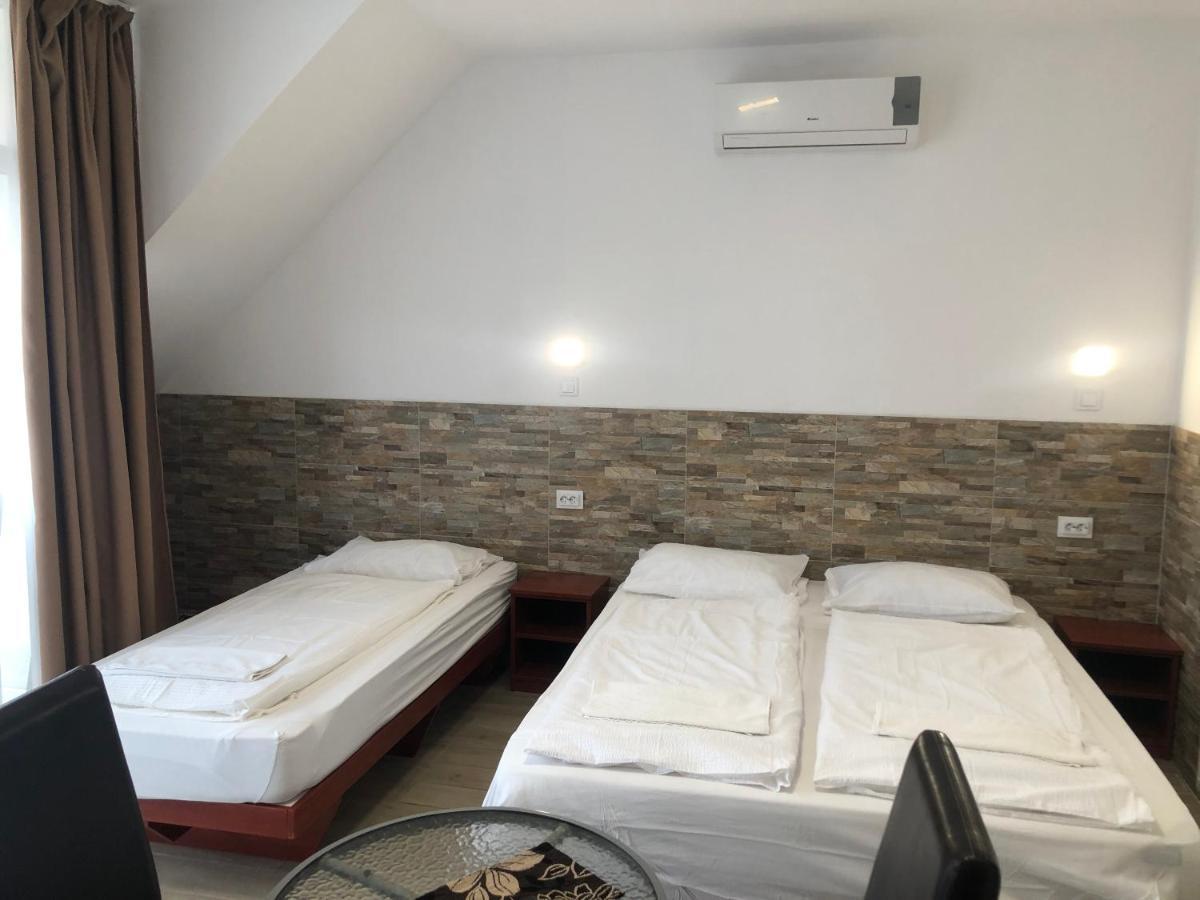 Mosoly Szallashely Szeged Extérieur photo